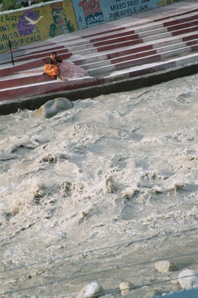 File:200406xx gkvale-1AA016A CMP WM.jpg