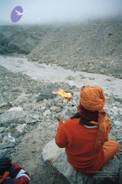 File:200406xx gkvale-1AA033A CMP WM.jpg