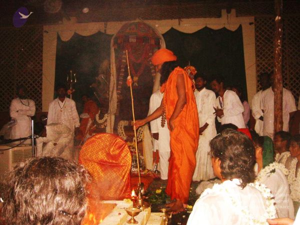 20040702 Photo 100 1nGIq2AboNm2o4rPmm bsgzoSH6Tu1cnh.jpg