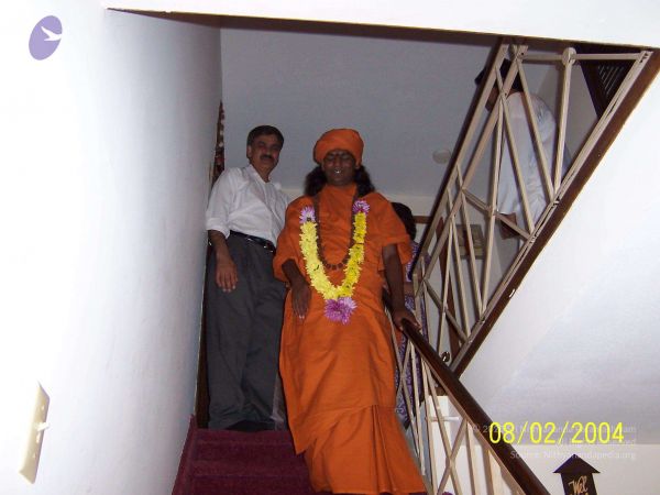 20040801 Photo 208 1Sggg8UHJhUMrHXRQBSIBKUZNZEl6cIC-.jpg