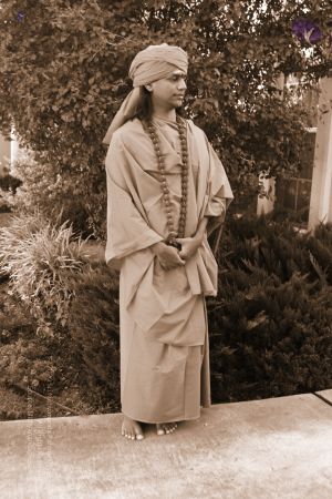 20040825 Photo 195 1InTI92Z-R18UxLQOwzr7RC60xqgR9kuo.jpg