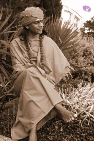 20040825 Photo 219 1u6F-4x7biNe6QQjXC8h1JdRg-VICkHvs.jpg