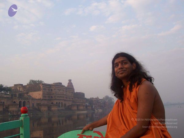 20041018 Photo 28 1re3eNfPNiWm6SmwdeeDBUawPhZgIk9zM.jpg