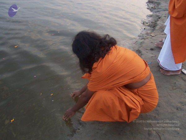 20041018 Photo 34 16X7HCXg4k5Db7bY1iKYsZY14UX7rDxta.jpg