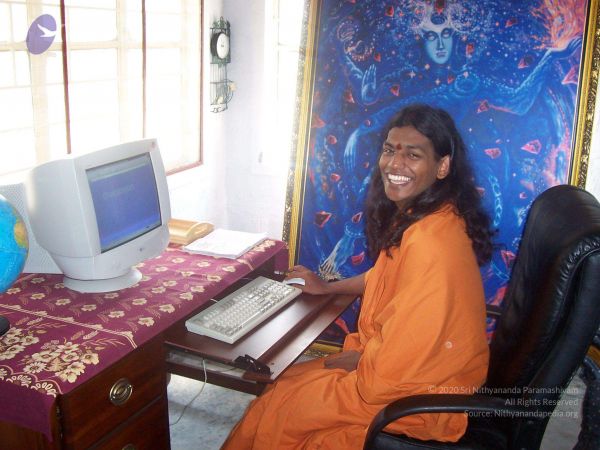 20041125 Photo 12 108Wewy5vqCXc87vTptJuyWJ Dr-zjNzR.jpg