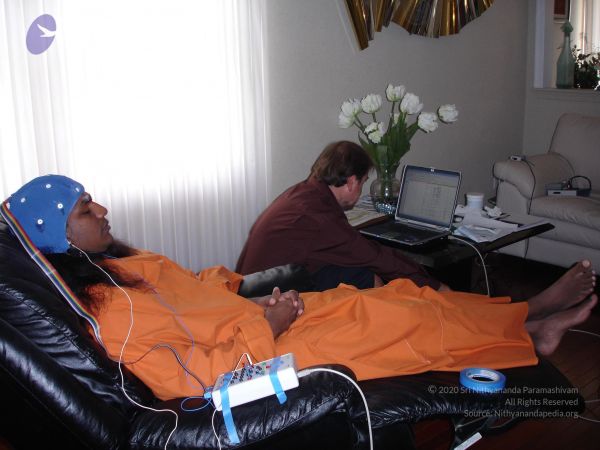 20050429 Photo 1016 1HGOCtb80ZcPkjrOWjt2-gU3uZAOLmM6P.JPG