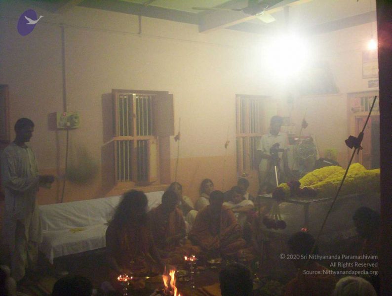 File:20051113 Thiuvannamalai 131105 178 CMP WM00-1.jpg