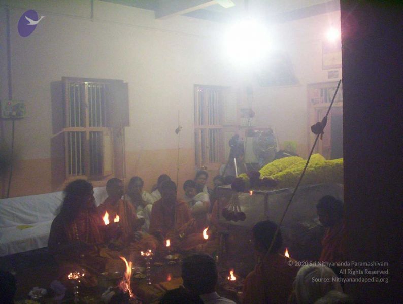 File:20051113 Thiuvannamalai 131105 185 CMP WM00-1.jpg