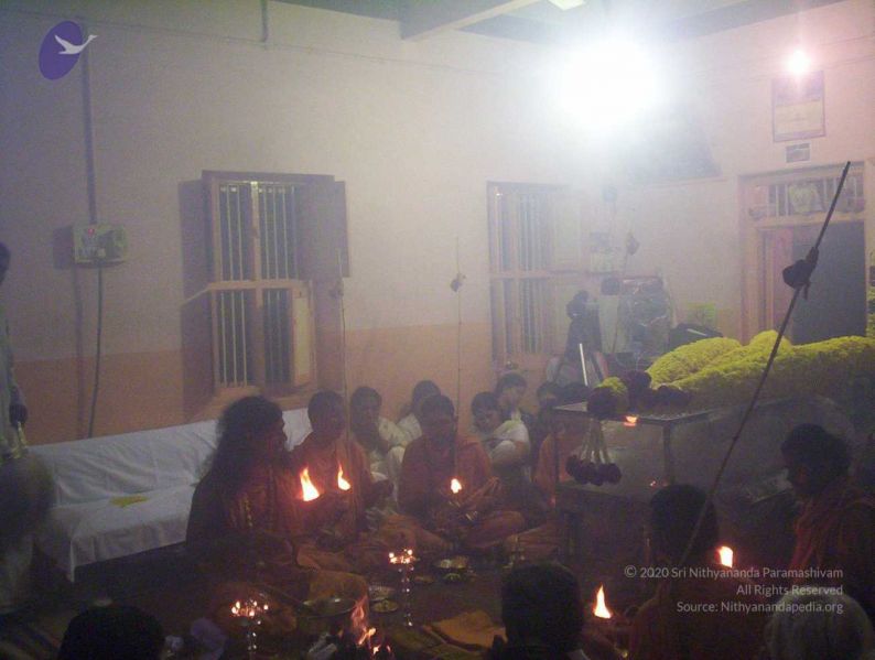 File:20051113 Thiuvannamalai 131105 186 CMP WM00-1.jpg