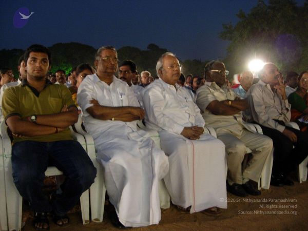 20051116 Photo 455 1h0hgr9IIkkAVG3lauCaNzIvip8JGqhfF.jpg