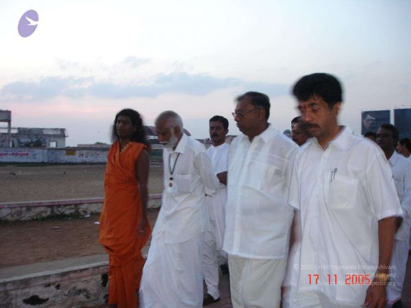 20051117 Photo 16 16lQpk5kEAD9DvSzaLgY9jQLP8V3GoCZF.jpg