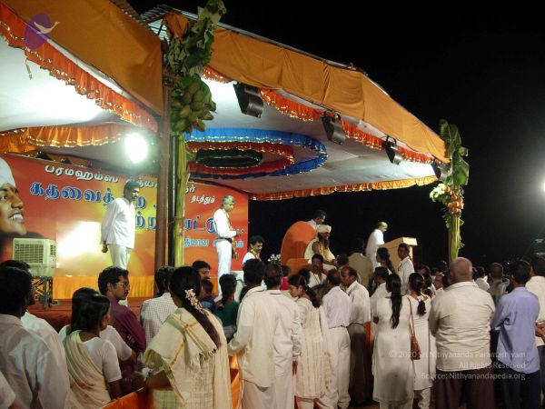 20051117 Photo 33 1vhS1CqL2pQEc1H4gdmRtbZ0vCP5N7qXt.jpg