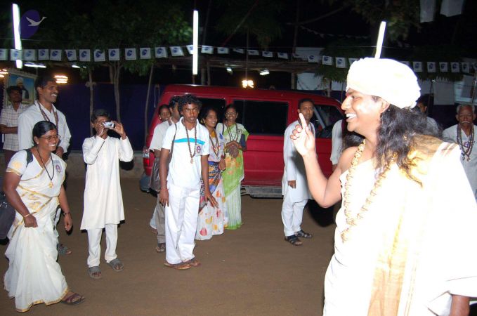 20051211 Photo 1 1pEfs-nDGMF2TY35ADWDizwV4sS3BOdbH.jpg