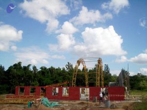 2005 198 CMP WM01.jpg
