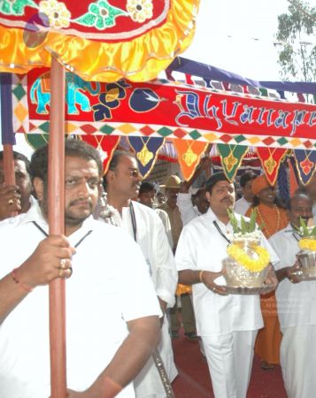 20060101 Photo 1031 1fyeN9-8yHG7NesYJd6vnbV9nKmETxRJQ.JPG