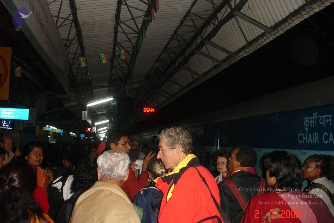 20060102 Photo 1015 1HOQYw6A91wkU3Mt9KSdh-AviSGZcC53J.JPG