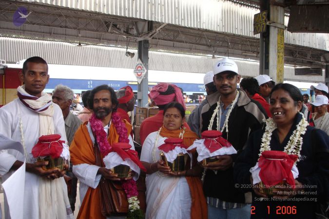 20060102 Photo 1048 16TdMmph23sW7O9eNr FSVhPNELTZHs7y.JPG