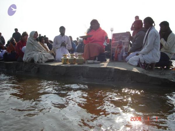 20060108 Photo 1060 1uX7ks1WIIUnNnjI4m-aSCEmWq4Eals8-.JPG