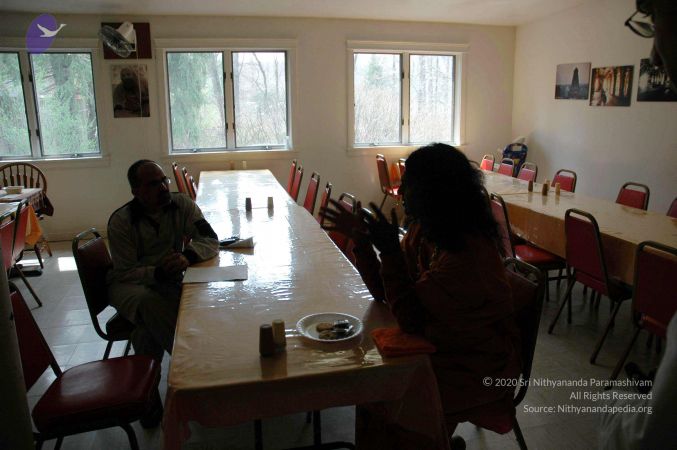 20060412 Photo 168 1VNTQJCWjRtuMZMV9 eCRwNlkVG6c4A n.jpg