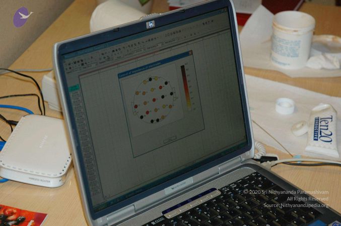 20060426 Photo 64 13f10UE4p8jiFP-YnIkYOUFNQUYzFu8mn.jpg