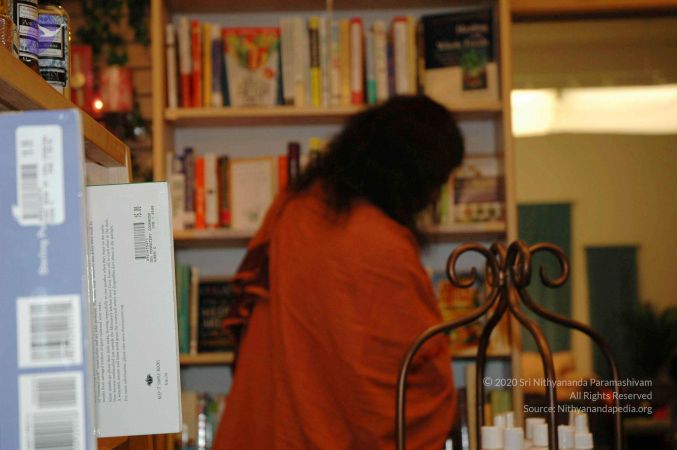 20060427 Photo 19 1BnMsF7zK8uHJiOu2B3Uo 1s1I2-iaKMP.jpg