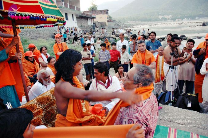 20060522 Photo 70 1uK2DdS2XPzwOOsyrjChw2zYyT8XSp1ZJ.jpg