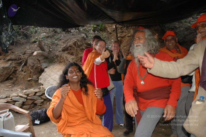 20060524 Photo 44 1XZnhjtwDehAMtbZQatk9GXMuIYgBnug1.jpg