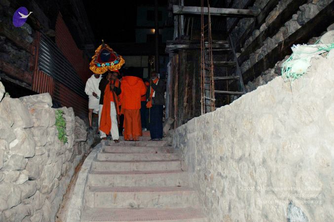 20060526 Photo 34 1voxS68zwRzjUIUJaWdGDHfDkoE69Gx .jpg