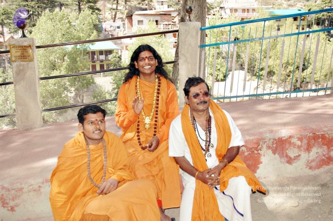 20060527 Photo 77 1CWnGJfS0EE2d7yv3OAL10X7Knnzo3Z-N.jpg