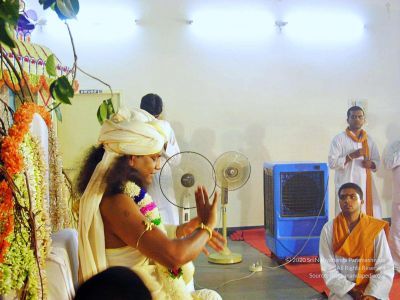 20060730 Photo 71 1oL2rfRHKeoqDotciWlNXSzyv96Cio 5t.jpg