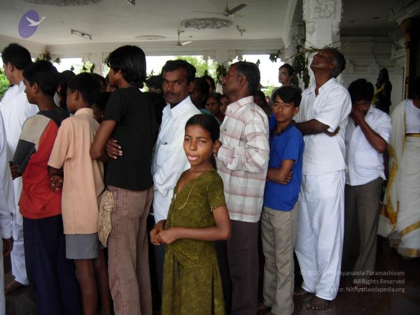 20061001 Photo 1073 1uuEBX7htKa9oMqbB548H-43g7 ai r0J.JPG