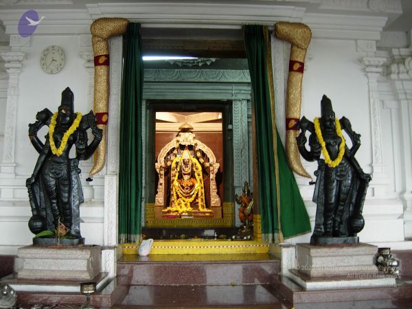 20061001 Photo 1079 1qW18TWXCY6YQEkZJRUkd9UvMqUzXCmTt.JPG