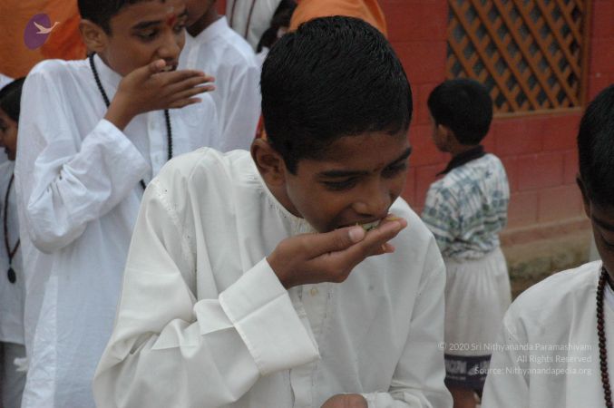 20061006 Photo 1100 1WdHKSc4tlYVFHrFnQ4WNe7UD9f63 LAk.JPG