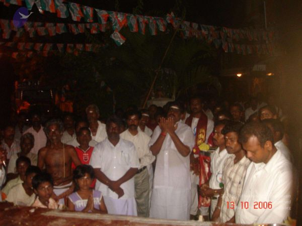 20061013 Photo 10 1CLouHE04ACXk-Rx z4JwpkeMIQAQtO9k.jpg