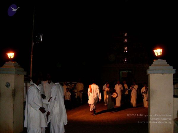 20061023 Photo 8 1nh56LtT6a8k0PQ9sC8yLTv4qUNq5Dl7r.jpg