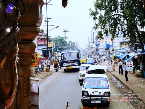 20061026th-27th Kodikannyatra Photo 111 1tDSYt29TDKoxlup3oG1Kf2dHBvDFNj0J.jpg