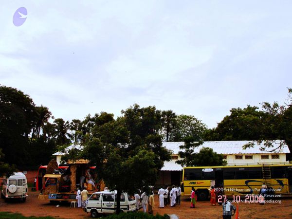 20061026th-27th Kodikannyatra Photo 226 1zaiEF17b948ZbqibG8zjfjJaqvqDe4Qh.jpg