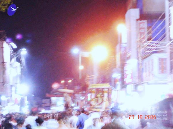 20061026th-27th Kodikannyatra Photo 39 18KwksqZPuBRYqULdIabwSbKLQ5i4jVzC.jpg