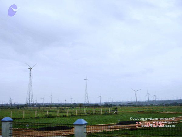 20061026th-27th Kodikannyatra Photo 66 1ojW44WjBdawOkHC03KTXk5ER0ESQM8tU.jpg