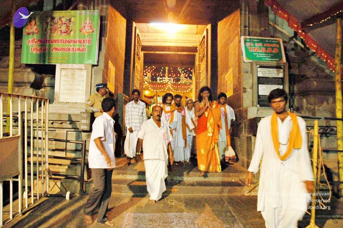 20061204 Photo 752 1wTMvmM6 Oe9ZawUHrX 550yE95s7N01N.jpg