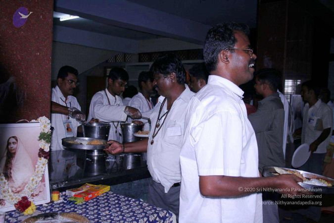 20061214 Photo 396 10d7TomJyjPG4SDZNOQitR4rftTZyzHAl.jpg