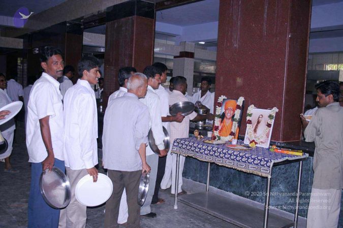 20061214 Photo 441 1TAupgJ4C--ucUm8phnj4vow04n-C4wbw.jpg