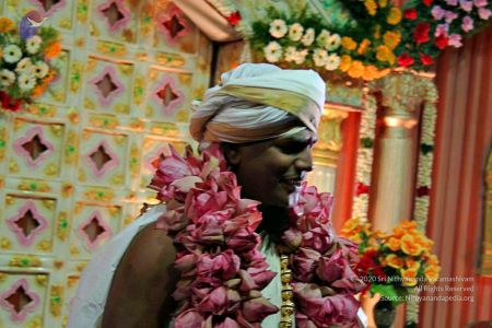 20061217 Photo 73 1RobdewfcWUwoC4oUsbMDouIZMsKEqI-b.jpg