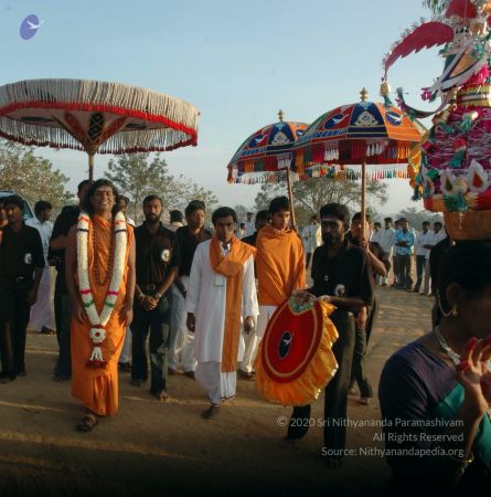 20061225 Photo 1045 1YnmrKT-tg2CA0zjjbAMZfylszrk8sid8.JPG