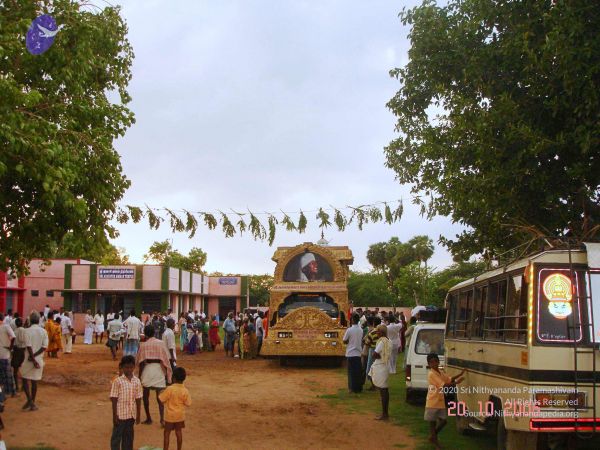 2006 Ratham Navalur Kuttapattu Photo 138 1upumyT0rezJkc5ZFu-ZE9lMTl4gxIE5B.jpg
