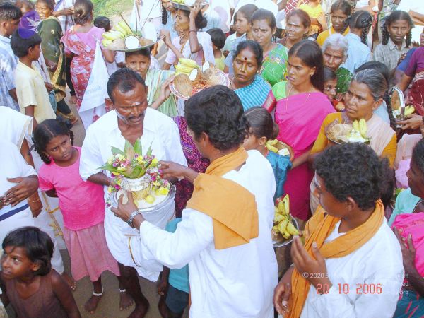 2006 Ratham Navalur Kuttapattu Photo 195 1vFHPGB3HngaKG-HmhTH0ySInVFmAXzWi.jpg