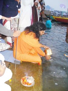 2006 Varanasi Yatra 479 CMP WM.jpg