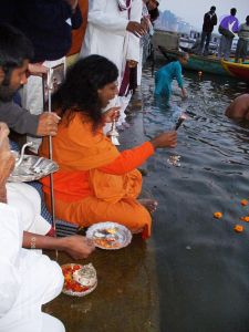 2006 Varanasi Yatra 481 CMP WM.jpg