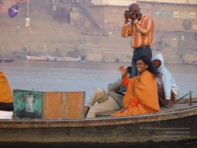 2006 Varanasi Yatra 546 CMP WM.jpg