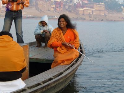 2006 Varanasi Yatra 565 CMP WM.jpg